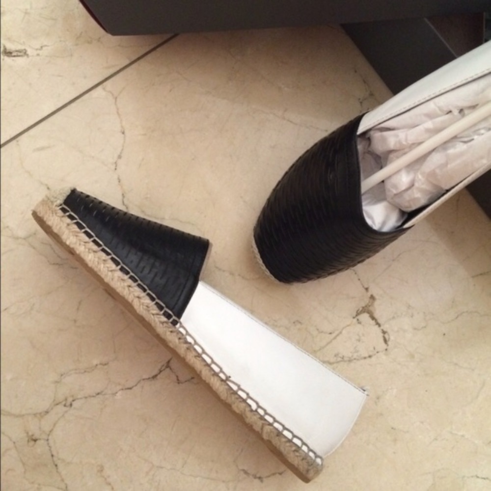 Vince Camuto Disti Laser Cut Flat Espadrille